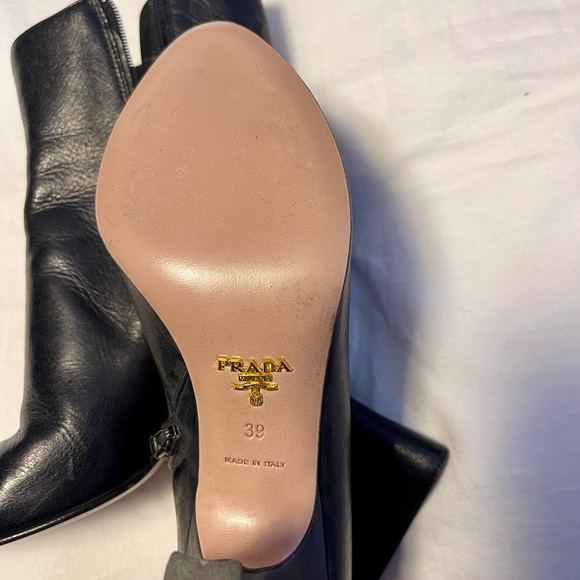 Worn once, PRADA leather booties - Picture 2 of 8
